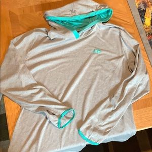 Women’s long sleeve